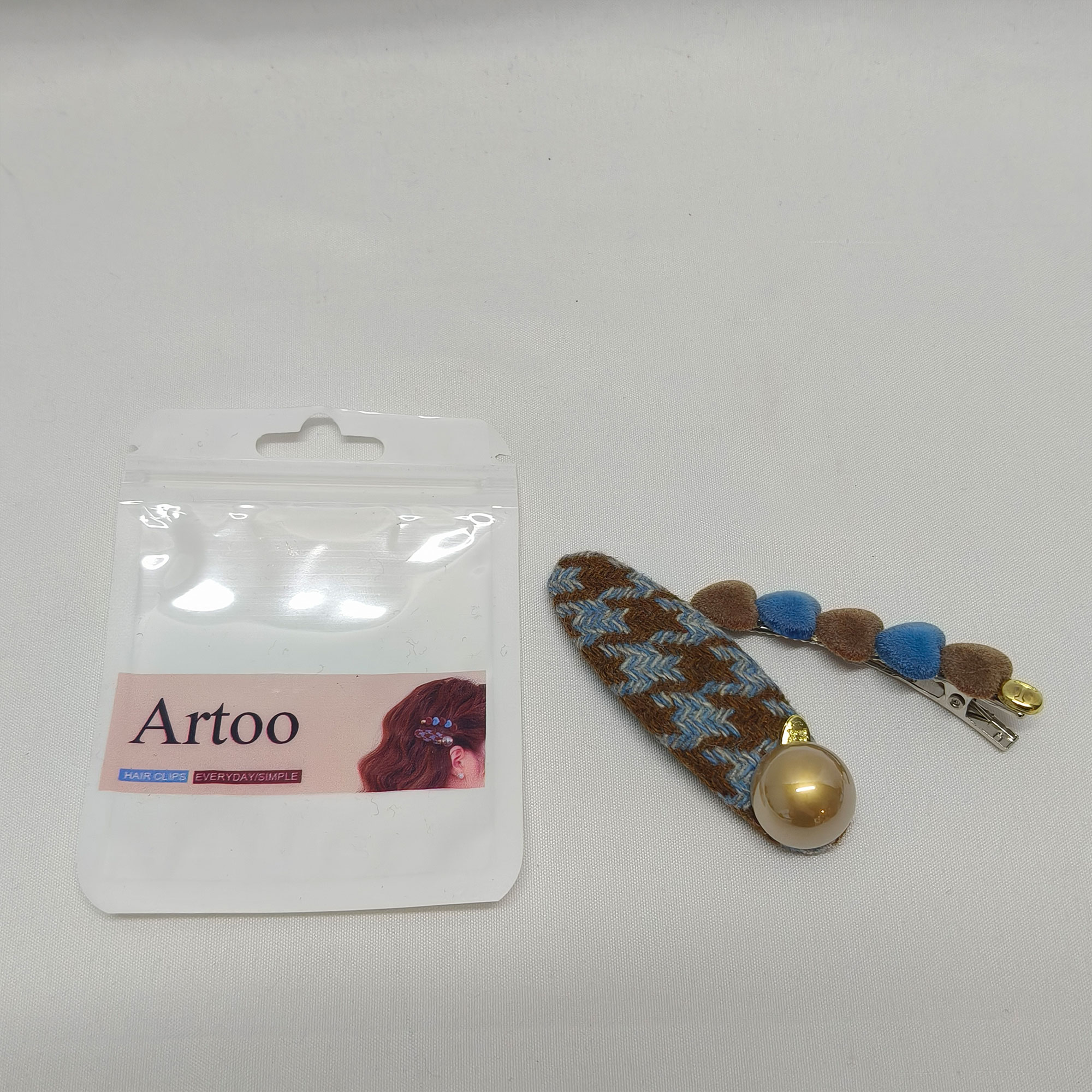 Artoo-Hair clips-Hair Clips for Women, Pearl Hair Claw Clip Strong Hold No Slip,Elegant Hair Barrette Accessories Birthday Thanksgiving Christmas Gift for Girl Styling Thick Thin(2 PCS) - Image 6